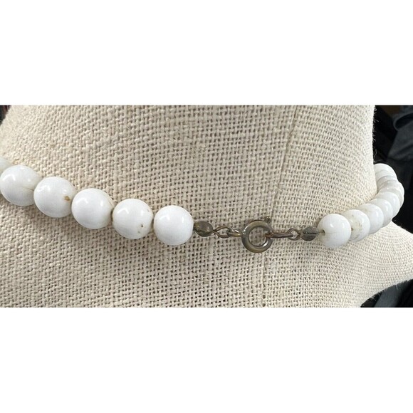 Vintage Acrylic 50's 60’s Bubble Beads 11” Necklace White Retro Chunky Mix Retro - Picture 7 of 10